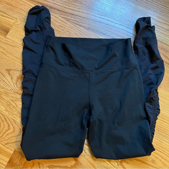Fabletics Cashel Foldover PureLuxe Legging in black size medium - Picture 5 of 8